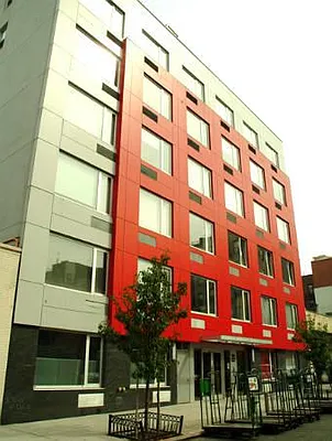 Sold by Level Group | media 9