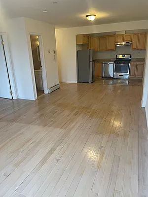 Rented by E Realty International Corp | media 11