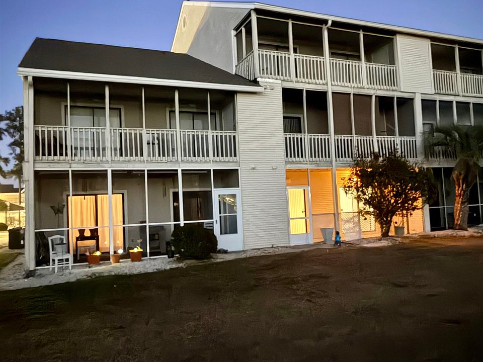 1st image of 1095 Plantation Dr. W #30-C