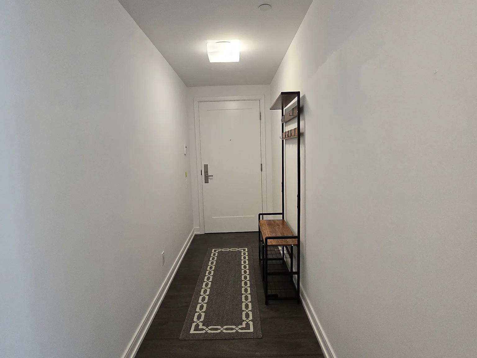 2 bed, $3,000 — Photo 2