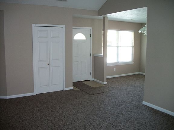 4th image of 641 E Kristie Ave