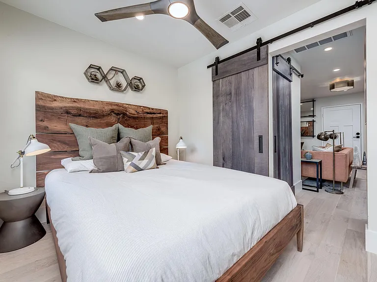 Luxury Spaces — Photo 136