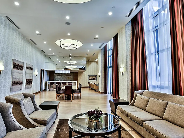 100 Harrison Garden Blvd #221 — Photo 32