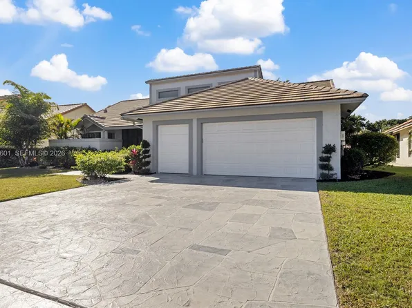 10122 Canoe Brook Cir, Boca Raton, FL 33498