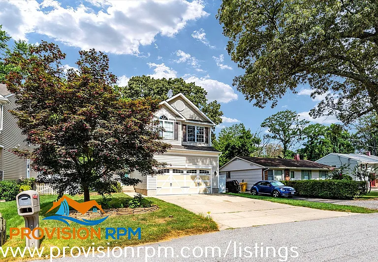 618 Cypress Ln — Photo 3