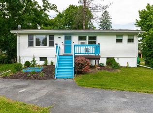 125 E Dorsey Ln, Poughkeepsie, NY 12601
