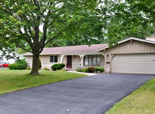 13600 W Park Ave, New Berlin, WI 53151