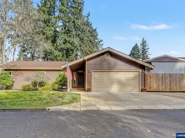 375 Indian Hills Ct SE, Salem, OR 97302