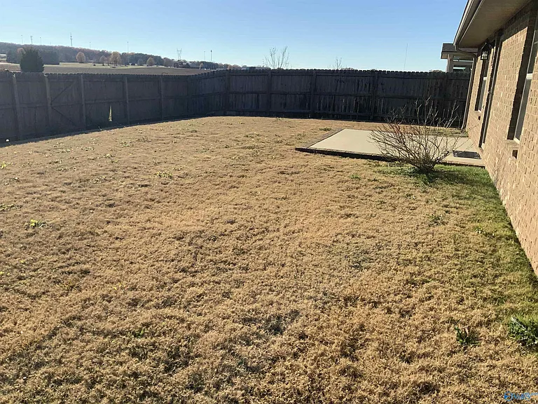 185 Olde Dogwood Trl — Photo 11