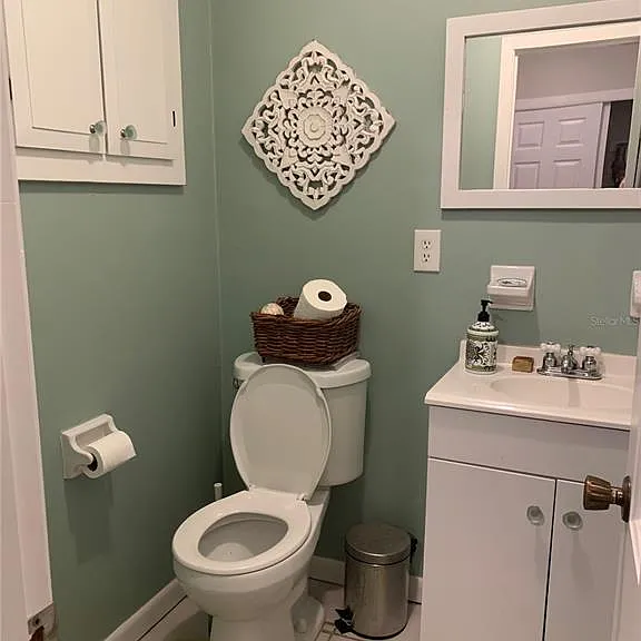 3 Elizabeth Dr E — Photo 14
