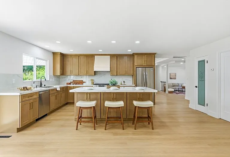 540 Hamilton Way — Photo 7