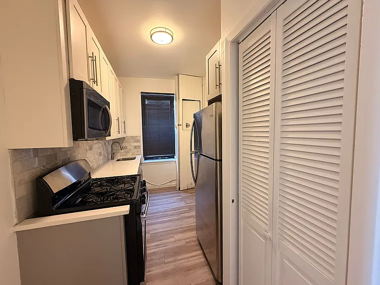 200 Clinton Ave #43E — Photo 2