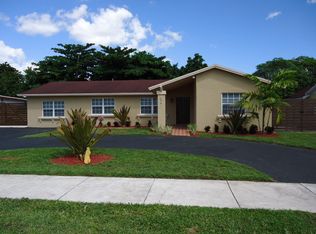 6551 SW 148th Ct, Miami, FL 33193