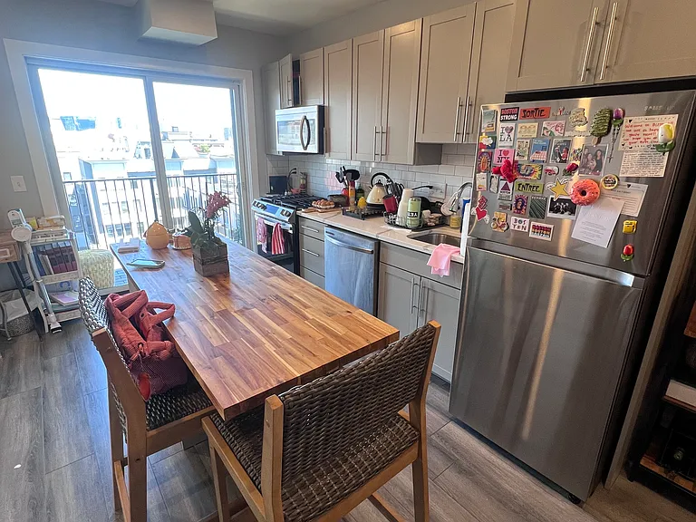40 B St #606 — Photo 2