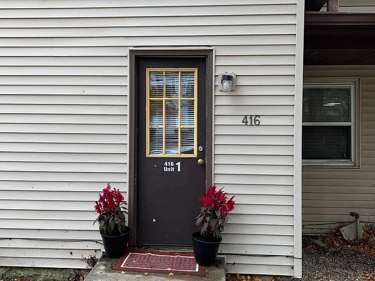 416 N Lincoln St — Photo 9