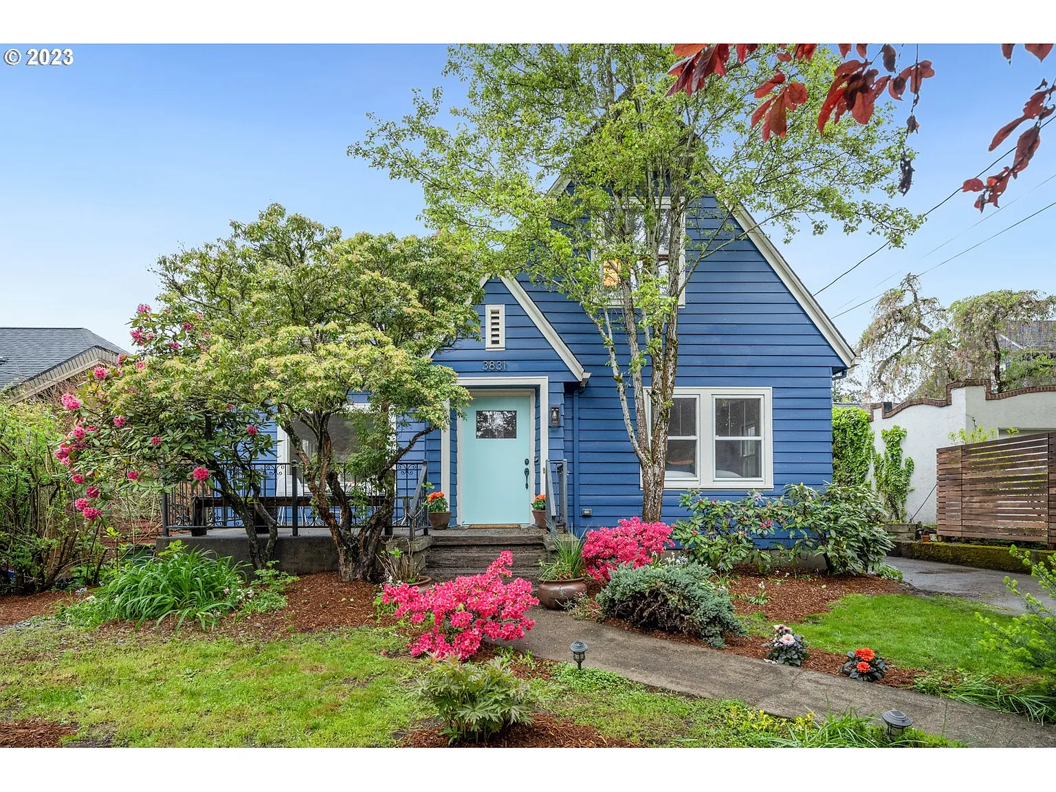 3831 NE 21st Ave photo 1
