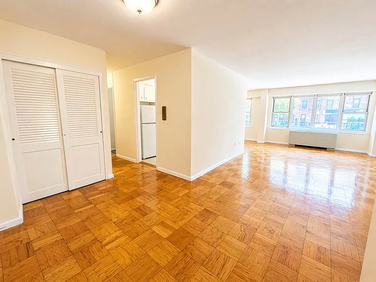 1401 Ocean Ave #1K — Photo 4