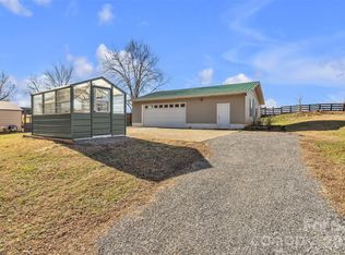 280 Forest Acres Ln, Taylorsville, NC 28681