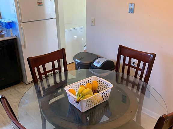 5th image of 5240 Galitz St APT 407