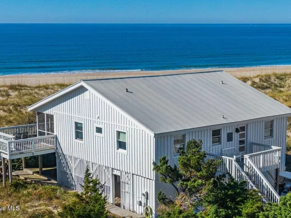9 Sandspur Trail, Bald Head Island, NC 28461
