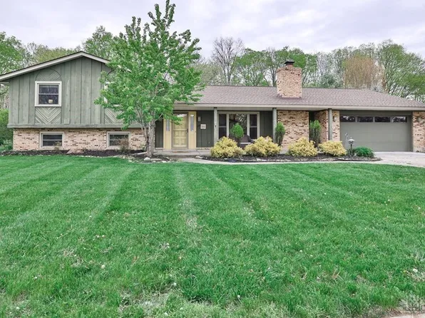 408 Beechgrove Dr, Englewood, OH 45322