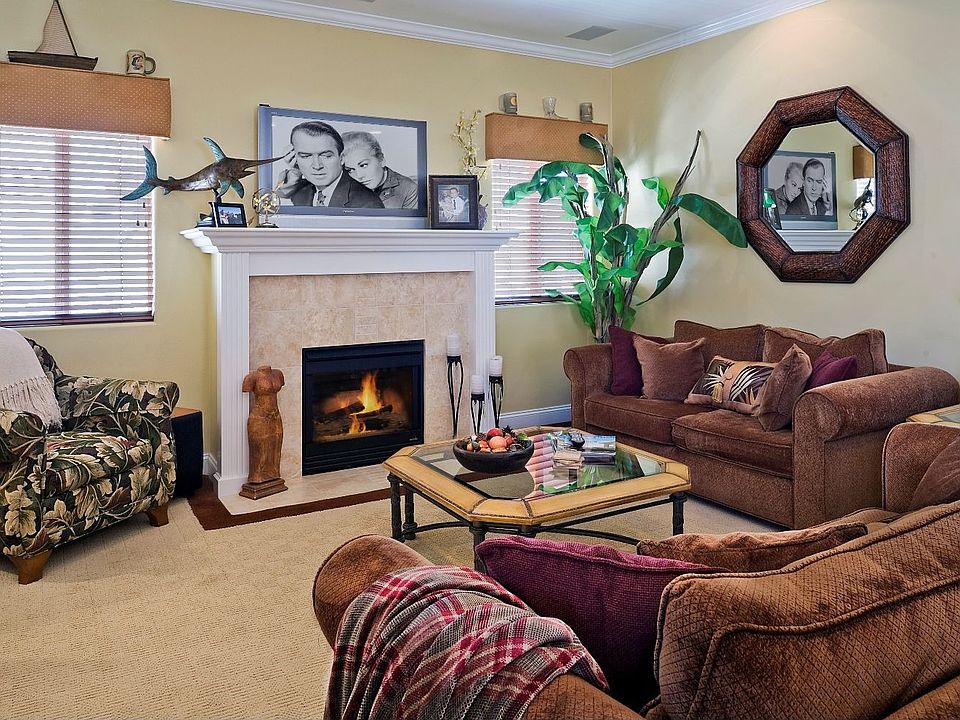 Living Room with Fireplace