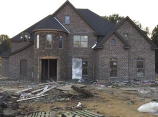 1113 Gray Cv, Southaven, MS 38671