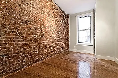 160 Sherman Ave #7 Photo 1