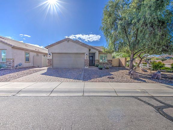 4th image of 619 E Canyon Rock Road