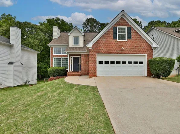 2815 Oak Meadow Dr, Snellville, GA 30078