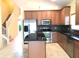 846 Hacienda Cir, Kissimmee, FL 34741