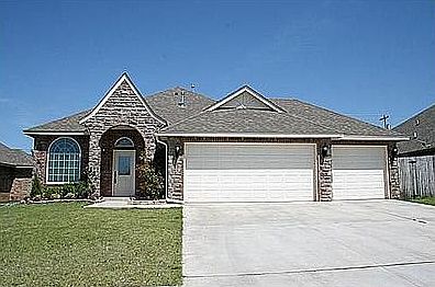 1st image of 1904 Dorothy Dr