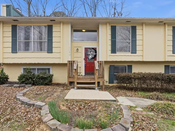 2048 White Post Rd, Bessemer, AL 35023