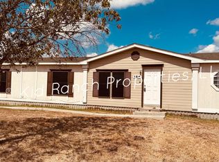 154 Kid Ranch Ln, San Marcos, TX 78666