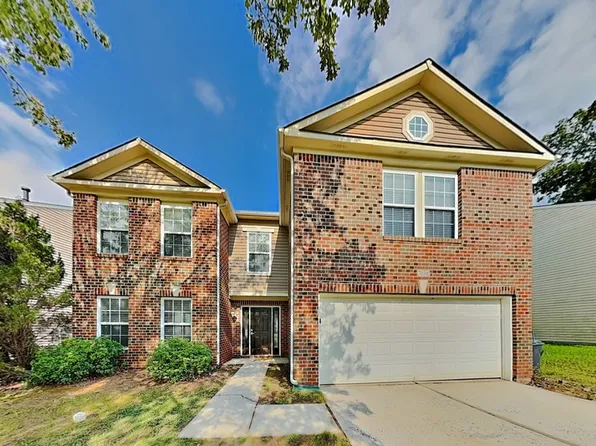 7030 Maple Park Ln, Charlotte, NC 28269