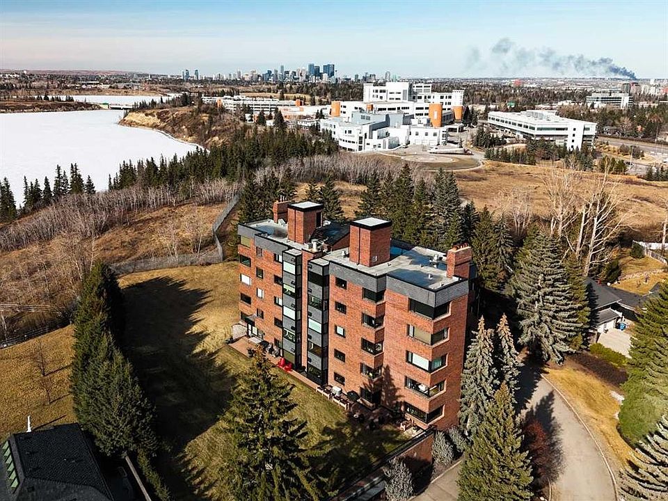 1st image of 222 E Eagle Ridge Dr SW #3S