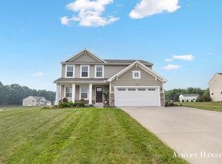 1974 Sunset View Ct NE, Cedar Springs, MI 49319