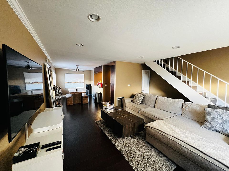 1st image of 919 N Inglewood Ave APT 12