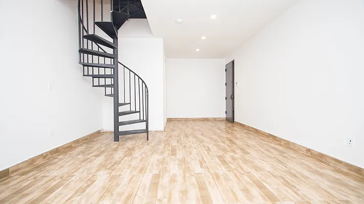 Rented by Nooklyn NYC LLC | media 29