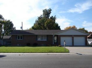 2501 Rambler Rd, Hutchinson, KS 67502