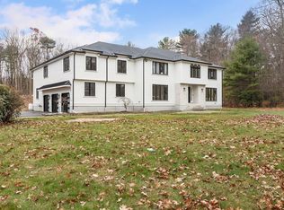 23 Bens Way, Hopedale, MA 01747