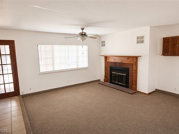 5th image of 203 Cimarron Ct