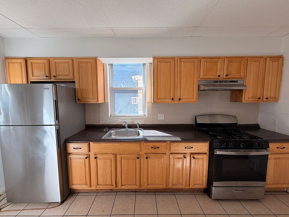 1st image of 133 Boyd Ave #1E