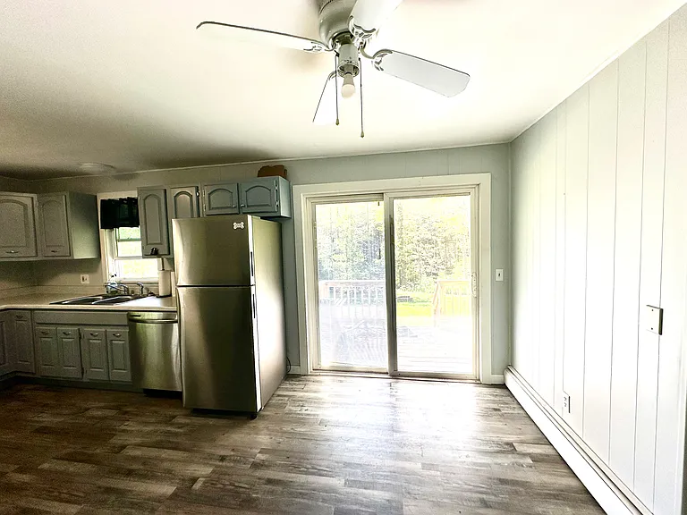 189 Old Coach Rd — Photo 2