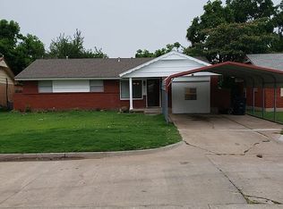 813 Butler St, Moore, OK 73160