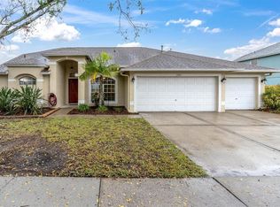 1521 Ledgestone Dr, Brandon, FL 33511