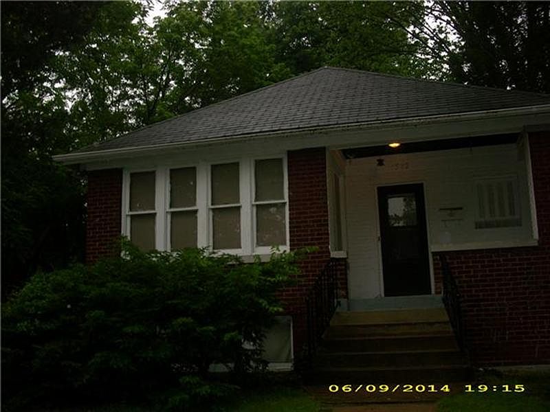 1st image of 8532 Orchard Ave