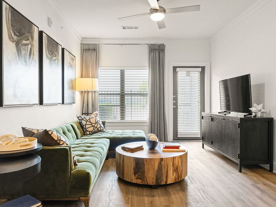 Living room with hard surface flooring