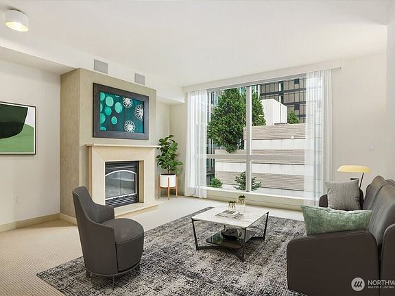 4th image of 10650 NE 9th Place #721