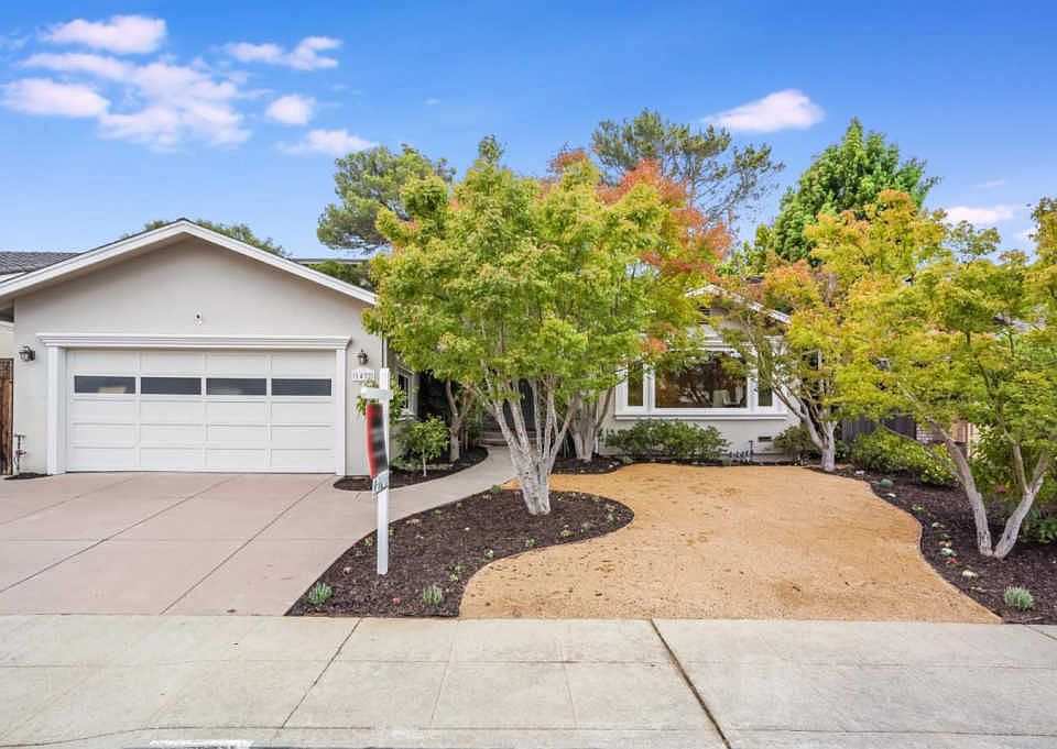 1st image of 1432 Overland Dr